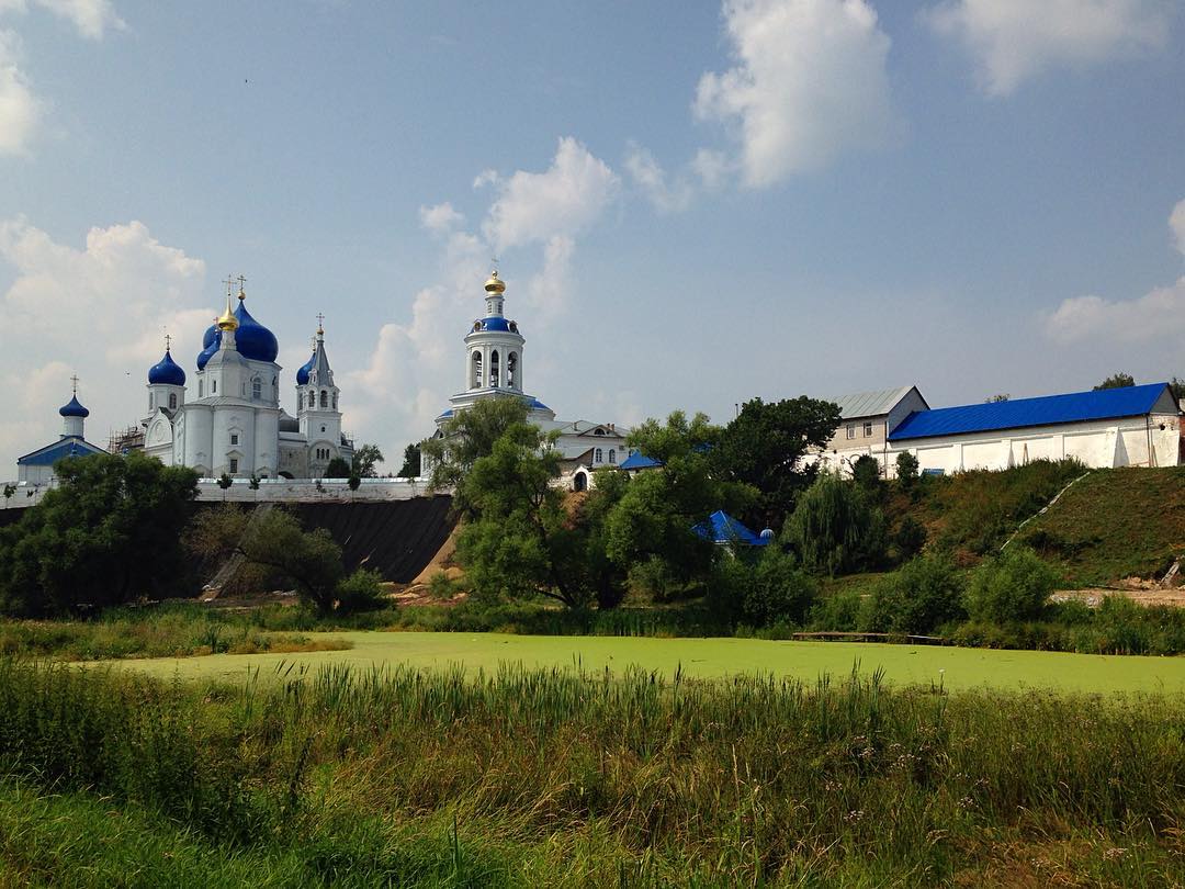 Собор Рождества Богородицы⛪️???? #россия #владимирскаяобласть #боголюбово #золотоекольцо #путешествия #подрюкзаком